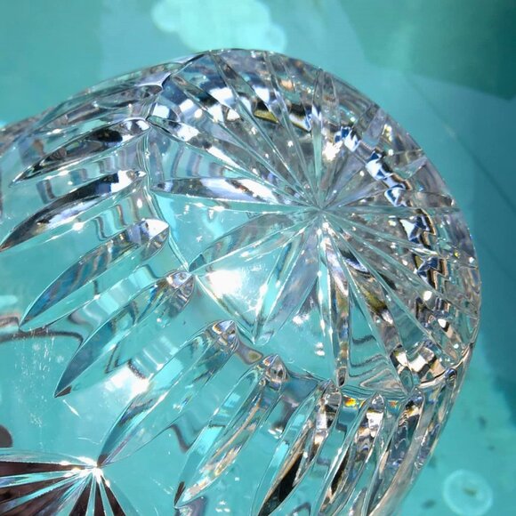 Vintage Deep Cut Heavy Clear Crystal Glass Lidded Temple/Ginger Jar - Picture 11 of 11